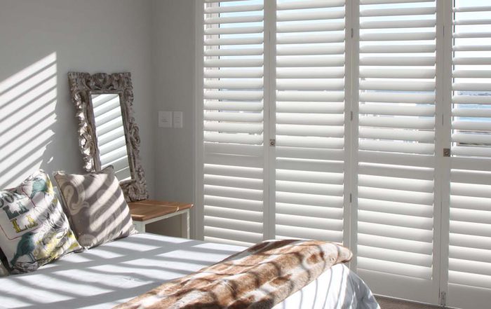 Decowood-shutters-bedroom-bi-fold